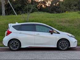 【 保証 】・安心の保証付　※3ヶ月又は6000キロの保証がつきます。