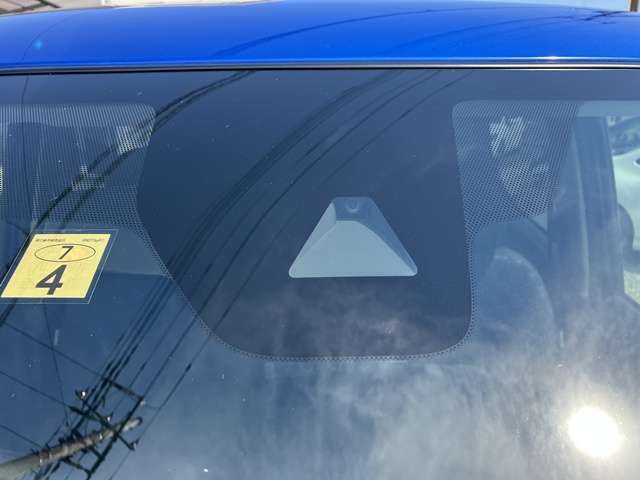 衝突被害軽減ブレーキ付き！