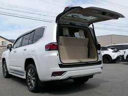 掲載車両以外にも対応可能です！ご希望のボディカラー、グレード、オプション等をお聞かせ下さい！お問い合わせお待ちしております。ご来店時には、お電話にてご連絡頂きますとスムーズにご対応させていただけます！