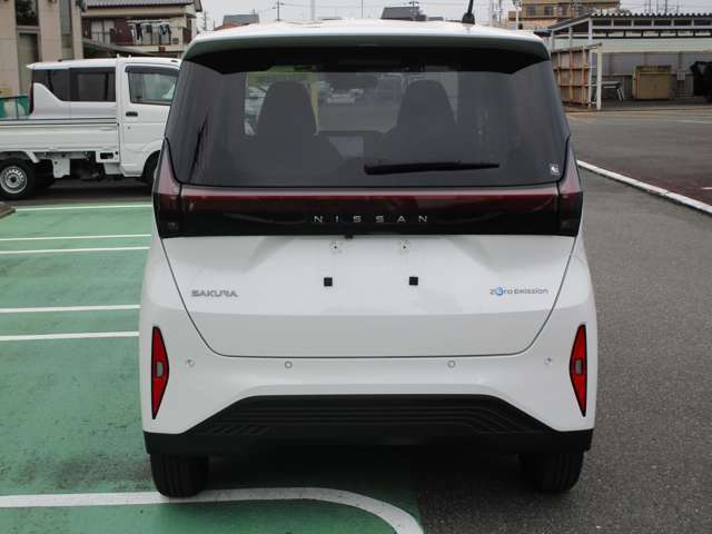 豊川ICから車で10分！さらにJR飯田線・牛久保駅より徒歩約8分というアクセスの良い店舗です。