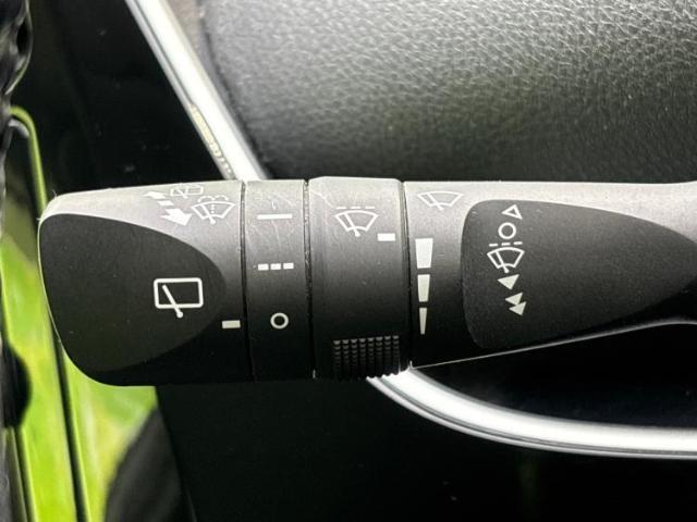 国産車から輸入車まで多様なお客様のニーズのお応えできるように、全国規模で豊富な在庫展開！車のことならWECARSへ！