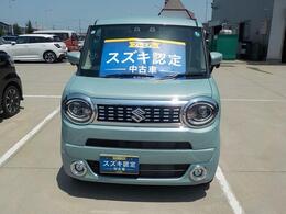 丸いヘッドライトはLEDとなっております。