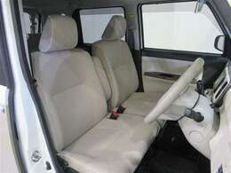 フロントシートはクリーニング済みです♪