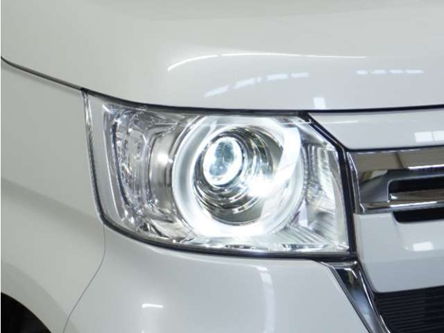 ◆LEDヘッドライト◆　LEDライトは、明るく視認性が良く、省エネで環境にもやさしいヘッドライトです！
