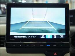 ◆バックカメラ◆リバースにするだけで映ります、後方の安全確認や、狭い駐車場での車庫入れ、雨の日や夜間など視界の悪い時に便利です！安全にバックする為には欠かせない装備です。