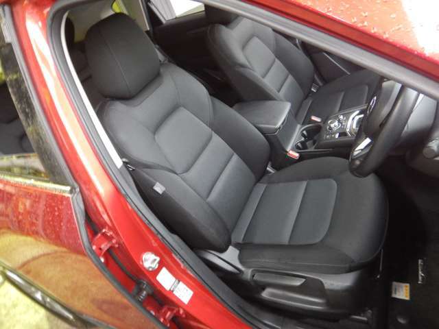 ご覧いただきありがとうございます！当店は、新車、中古車販売、車検整備、修理、板金、コーティング、自動車保険等扱っております。車に関する事は、すべてお任せくださいませ！