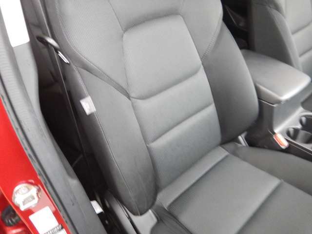 ご覧いただきありがとうございます！当店は、新車、中古車販売、車検整備、修理、板金、コーティング、自動車保険等扱っております。車に関する事は、すべてお任せくださいませ！