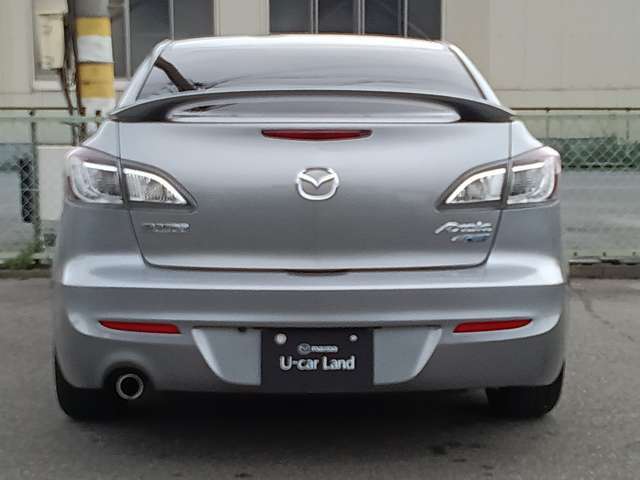 迫力のあるリアビュー