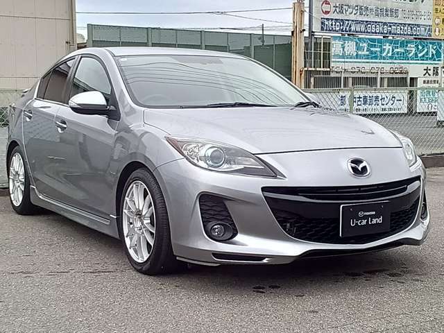 こちらの車両は高槻第二展示場に展示しております。事前にご連絡いただければ店舗にご用意いたします。