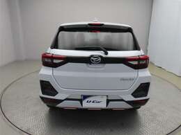 商談中、展示車の店舗移動の場合もございますので、ご来店の際は事前に在庫状況のご確認をおすすめいたします。