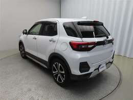 展示車はお客様のお住いの近くのネッツトヨタ石川のお店まで移動も可能です。最寄りの店舗までお気軽にご相談ください。