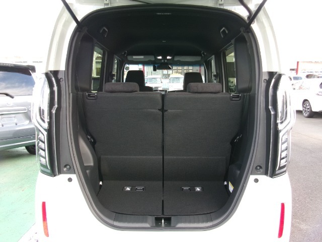 安全・安心・快適なカーライフに必要な『自動車保険』も取り扱っております。無料見積、証券診断致します。是非お気軽にご相談ください。
