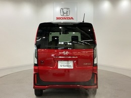 Honda認定中古車 U-Selectは3つの安心をお約束します。　1　Hondaのプロが整備した安心。 2　第三者機関がチェックした安心。　3　購入後もHondaが保証する安心。