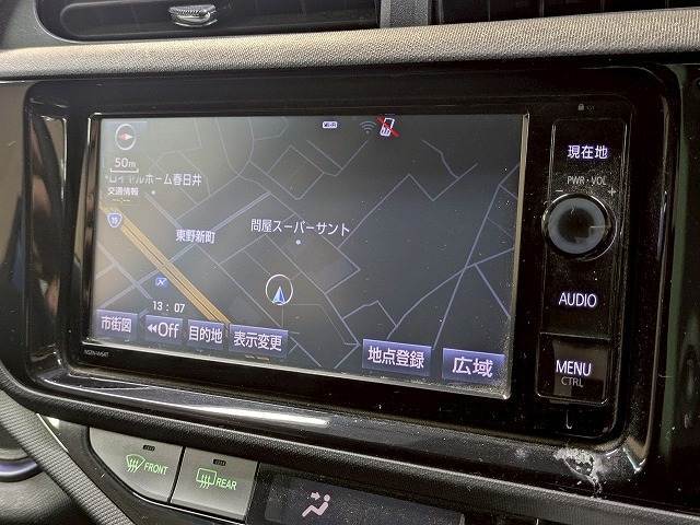 純正ナビ　フルセグ　バックカメラ　Bluetooth　DVD/CD　再生