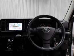 運転席に座ると☆こんな感じです♪