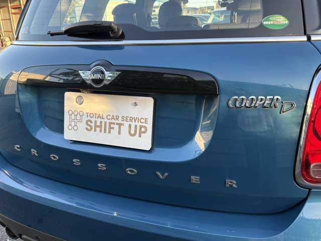 全国納車手配可能です。輸送から登録まですべて当社にお任せください。