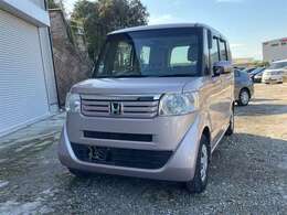 お車は、別の場所へ保管してございますので、ご来店の際は事前にお電話を頂けると、スムーズにご対応できます！！（無料電話番号　0078-6002-377837）