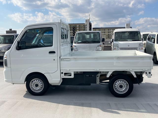 多数の『特選中古車』を取り揃えております！　どんな中古車がいいのか分からない・・・ってお客様にも、ご予算に見合ったお車をご提案させて頂きますので、是非、当店スタッフにご相談してみて下さい！　（^^♪