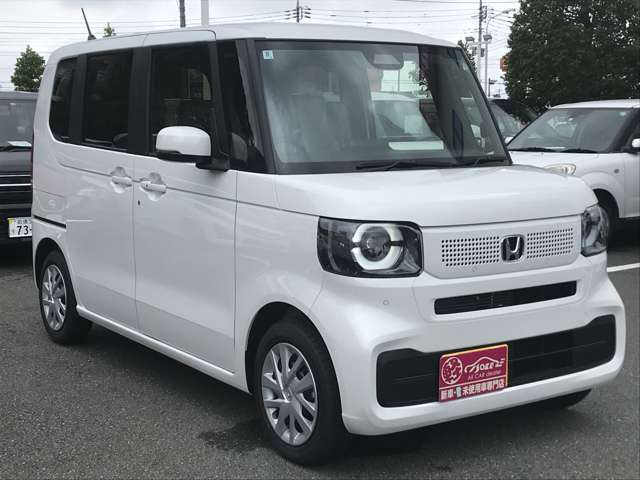 当社のアフターサービスの関係で、こちらのお車は群馬県在住の方に販売を限らせていただきます。ご了承下さい。