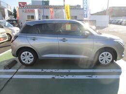 大きなスズキの看板が目印！！