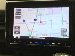アップルカープレイ対応。ギャザズナビ搭載です。知らない道も安心ですね！