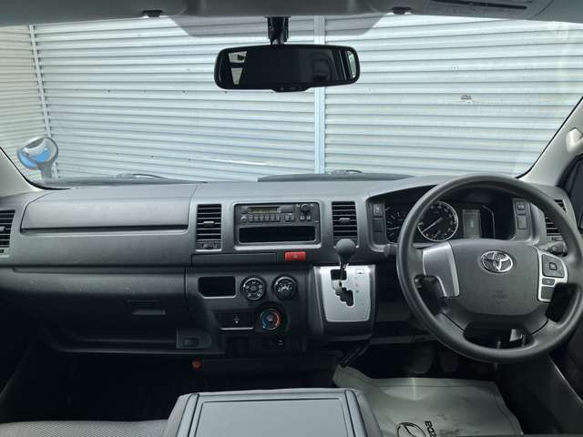 インパネ全体写真です。