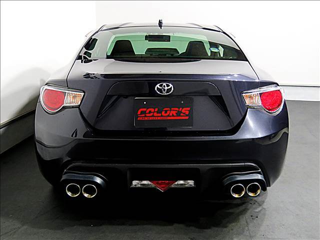 COLOR’Sはお客様のカーライフをサポートする総合プロCARショップです！車の販売に限らず、車検やアフター・メンテナンス・ドレスアップから車の買取りに至るまでお車の事なら何でもご相談下さい。