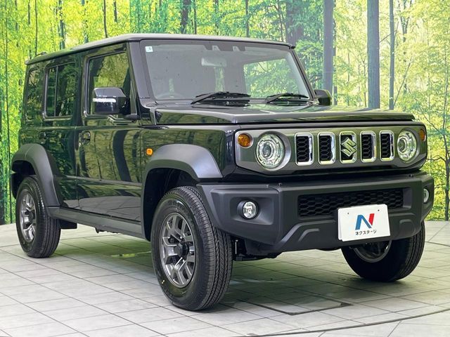 大好評のボディコーティング「弾スプラッシュコート」もご納車までに施工可能。通常のガラスコートと異なる、耐久年数6年の無機質ガラスコーティングが、ボディをキレイな状態に保ってくれます。