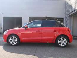 納車前にはアウディ認定中古車で定められた100項目の納車前点検を実施致します