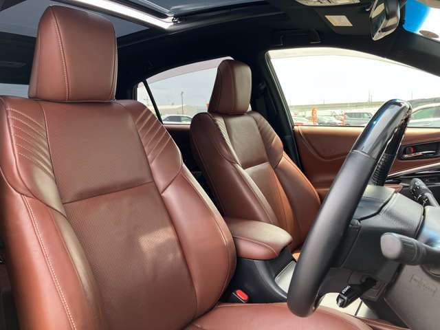 展示場に欲しい車がなくても、希望条件に合わせてお探しします。【無料】0078-6002-021252