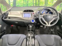 グループ総在庫数約30，000台！！全国の系列店からメーカー・車種問わずご紹介出来るので、あなたにピッタリのお車が見つかるはずです♪まずはお問い合わせ下さい☆