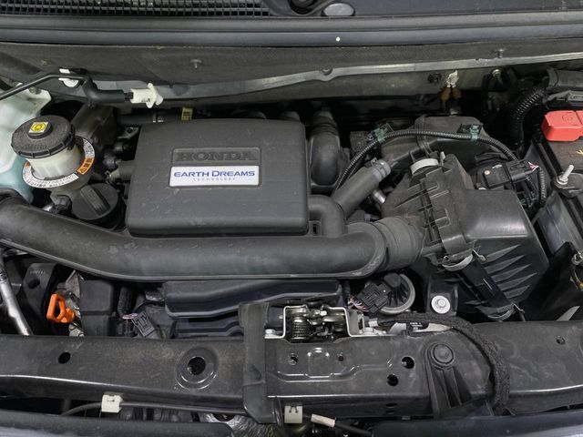 親切・丁寧な専門メカニックスタッフが応対！・車検・点検整備・事故等の修理などアフターサービスも安心。お車のカスタマイズもネクステージのサービススタッフまでご相談ください！