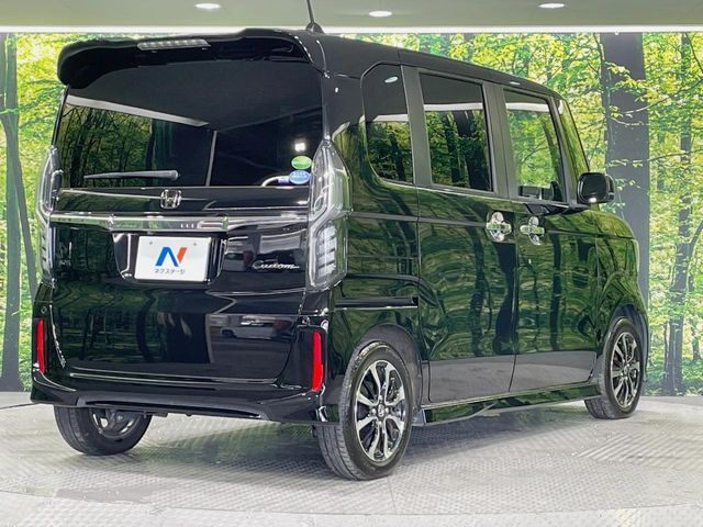 ☆全国のネクステージからお取り寄せが可能※！遠方の店舗に展示してあるクルマが気になる場合も、最寄りの店舗でご覧いただくことが可能です！是非私たちに要望をお聞かせください！※別途費用