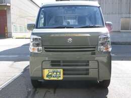 ベース車両は2024/2発売の新型スズキエブリーバンPCハイルーフです、軽バントップクラスの室内広さを誇ります。CVT搭載車