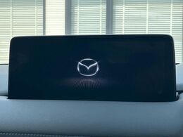 【BOSEサウンドシステム付き純正10.25インチナビ】充実のナビ機能はもちろん、高度なチューニング能力が搭載されており、高音質な音楽をお楽しみいただけます♪