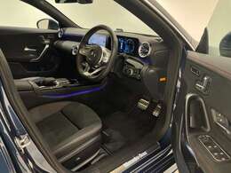 【24時間ツーリングサポート】いつどんなときも、メルセデスならではの安心を、お電話一本で。