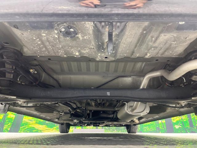 下回りがきれいなうちに、防錆加工の施工がオススメ。降雪地域はもちろん、沿岸部にお住いの方や、趣味でマリン・ウィンタースポーツをされる方にご好評いただいております。