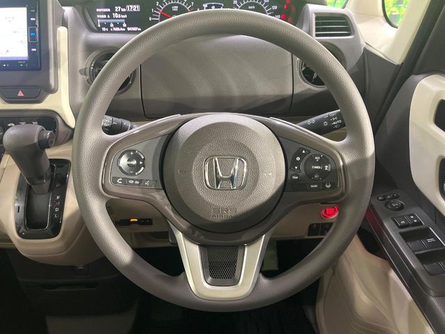 【アダプティブクルーズコントロール】高速道路での長距離走行が楽に！！自動で速度を保つクルーズコントロールが、衝突軽減システムと連携し、前方の車両を感知して車間を保つように速度調節してくれます！！