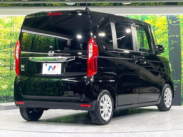 ☆全国のネクステージからお取り寄せが可能※！遠方の店舗に展示してあるクルマが気になる場合も、最寄りの店舗でご覧いただくことが可能です！是非私たちに要望をお聞かせください！※別途費用