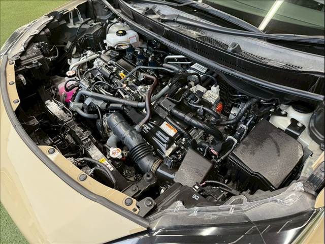 初年度登録より最長15年間、任意継続も可能なロングランサポートサービス【全国対応型GSワランティー】を完備。遠方販売もお任せ下さい。日本全国どちらにでもお車の販売・ご納車が可能でございます。