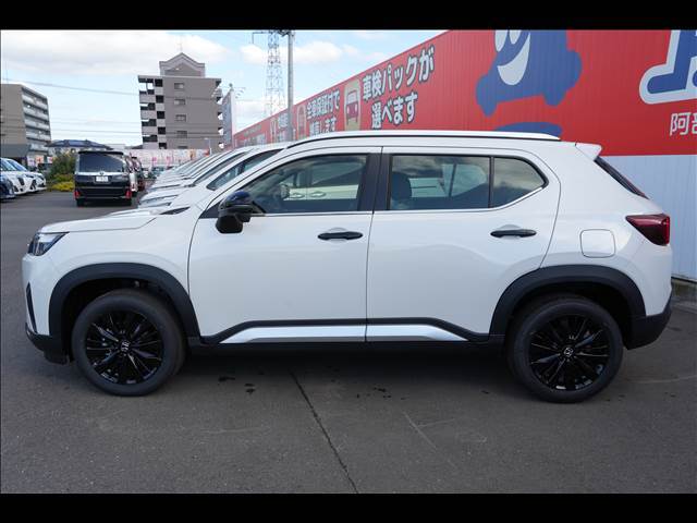 県内最大級のハイブリッド＆コンパクトカー展示場です。車種やカテゴリーごとに展示されて見やすいです！