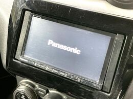 【ナビゲーション】目的地までしっかり案内してくれる使いやすいナビ。Bluetooth接続すればお持ちのスマホやMP3プレイヤーの音楽を再生可能！毎日の運転がさらに楽しくなります！！