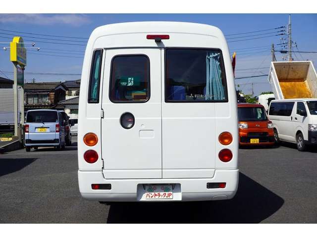 車検整備・ガラス交換や修理などなんでもお気軽にどしどしご連絡ください！