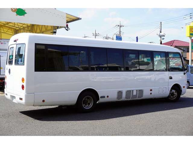 バン・トラック専門、総在庫200台以上！！当社のHPも是非ご覧ください。https://www.vantruck.co.jp/index.htm　　お問い合わせはフリーダイアル0078-6002-212393にてお願い致します。