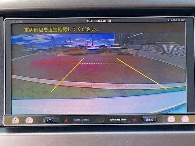 全車法定点検をさせて頂きます。もちろん消耗品の点検（必要に応じて交換）もさせて頂きます。当店の工場は認証工場です。当店の優秀なサービススタッフが整備しますので、安心してお任せください！！