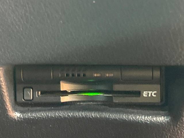 【ETC】高速道路の料金所をストレスなく通過！話題のスポットやサービスエリアに多い「スマートIC」利用時は必須のアイテムです。当店でセットアップを実施、ご納車当日からすぐにご利用いただけます！