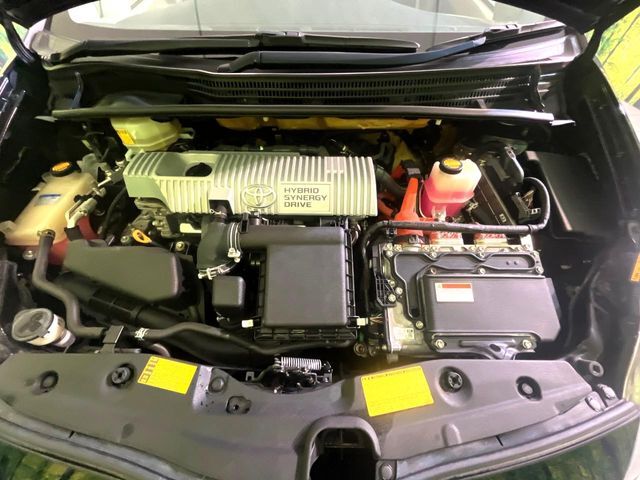 親切・丁寧な専門メカニックスタッフが応対！・車検・点検整備・事故等の修理などアフターサービスも安心。お車のカスタマイズもネクステージのサービススタッフまでご相談ください！