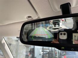 【バックミラー】『バックミラー周辺』の画像になります。写真の内容に関してご不明点、ご質問等がございましたらお気軽にガリバー店舗までお問い合わせください。