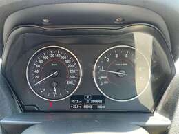 整備工場を併設しておりますので、ご購入後のアフターもお任せください。