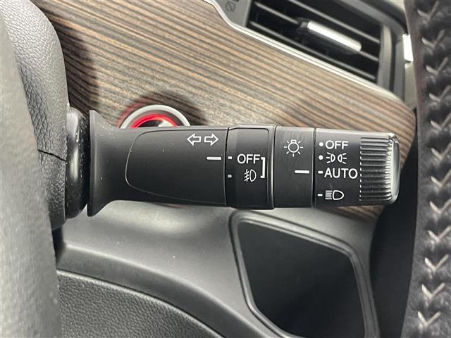 【運転席操作部】快適なドライブを楽しむための機能が装備されています！運転席から触れるので、使いやすいです！除菌プランいれていただくと、さらに清潔で安心していただけます！
